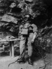 GÃ¼nther Nouackh in diving suit 1913